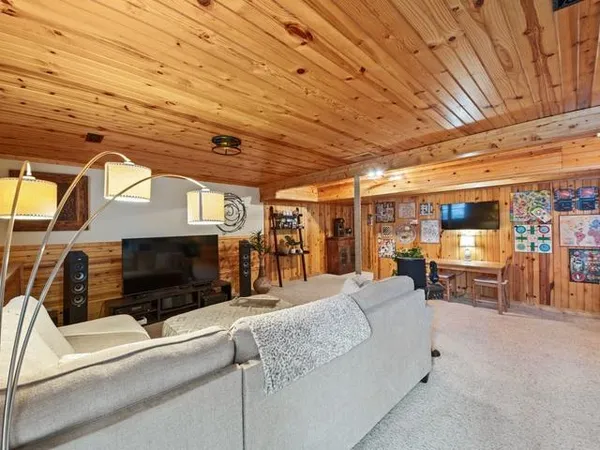 $400,000 | 14775 Upper 56th Street North, Stillwater, MN 55082