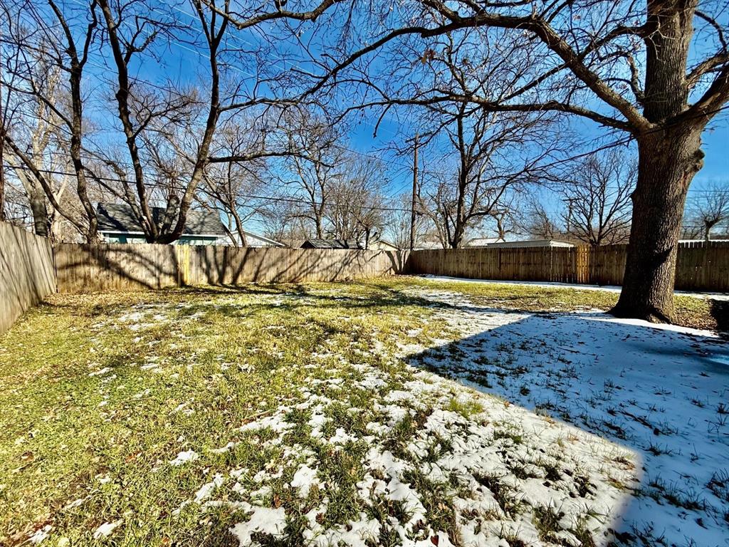 512 Northwest Lorna Street Burleson, TX 76028 - Photo 13 of 13