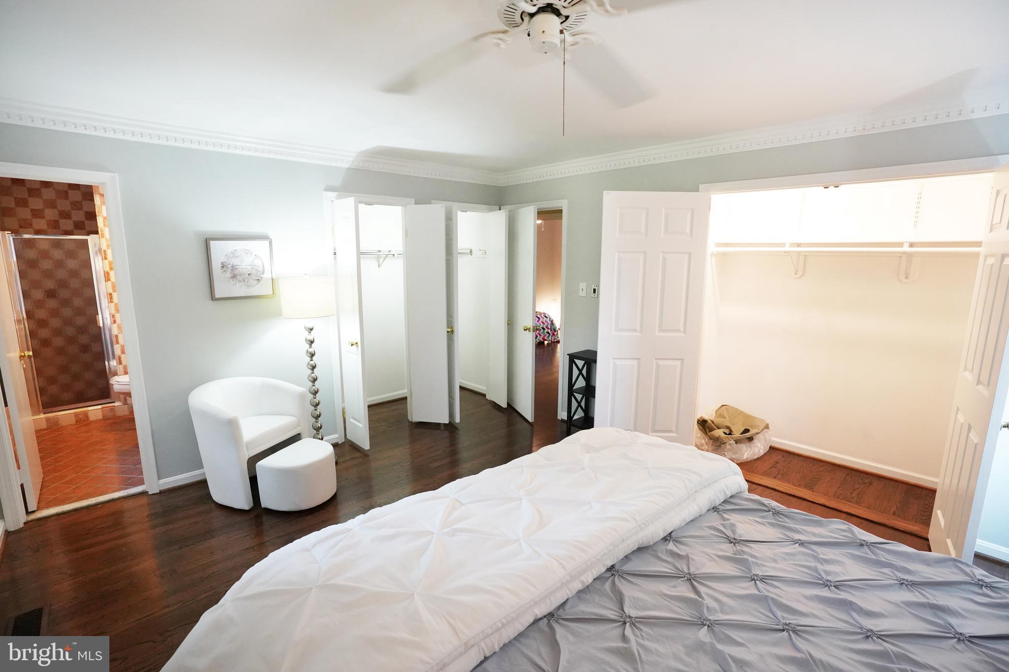 8733 Fort Hunt Road Alexandria, VA 22308 - Photo 22 of 23 Master bedroom with two closets