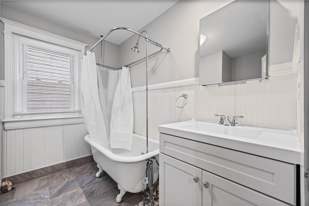 164 Laburnam Crescent Rochester, NY 14620 - Photo 6 of 20