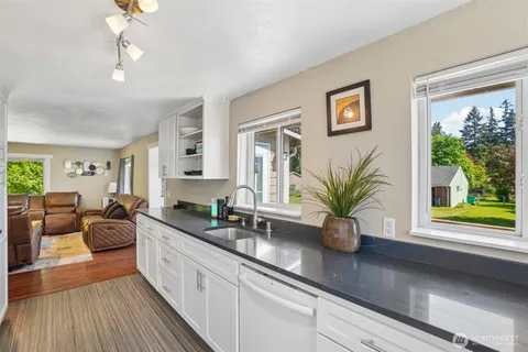 $474,000 | 9810 Northeast 3rd Street, Vancouver, WA 98664