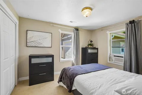 $474,000 | 9810 Northeast 3rd Street, Vancouver, WA 98664