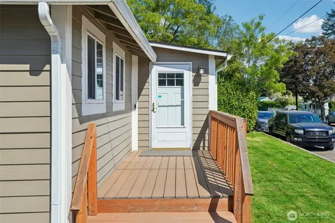 $474,000 | 9810 Northeast 3rd Street, Vancouver, WA 98664