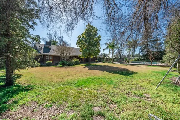 $1,150,000 | 7176 East Butler Avenue, Fresno, CA 93737