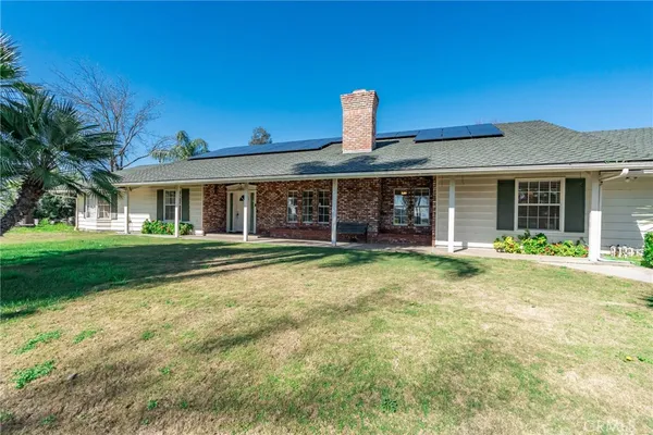 $1,150,000 | 7176 East Butler Avenue, Fresno, CA 93737