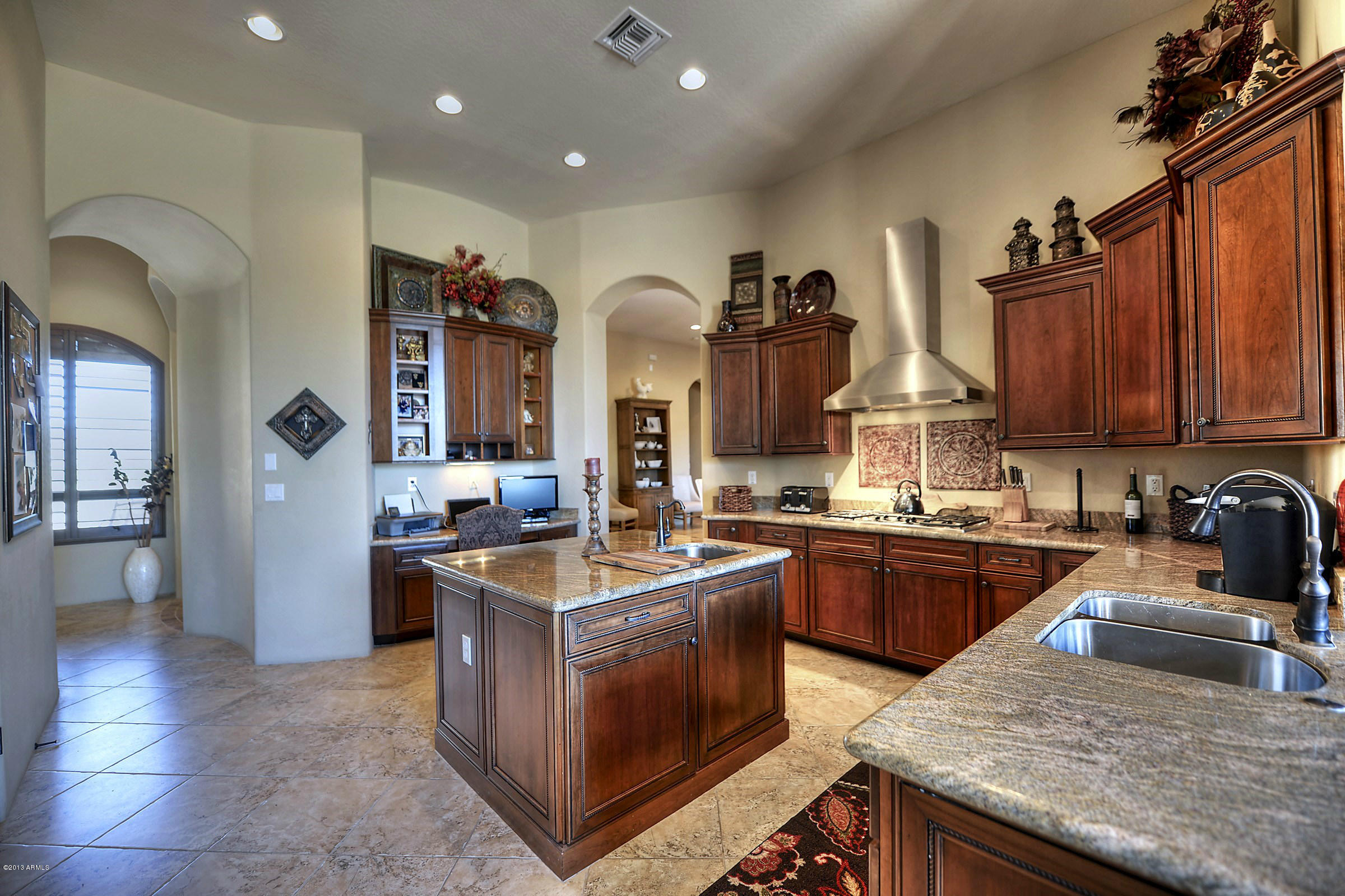 19110 East Tonto Verde Drive Rio Verde, AZ 85263 - Photo 22 of 68 011_Kitchen