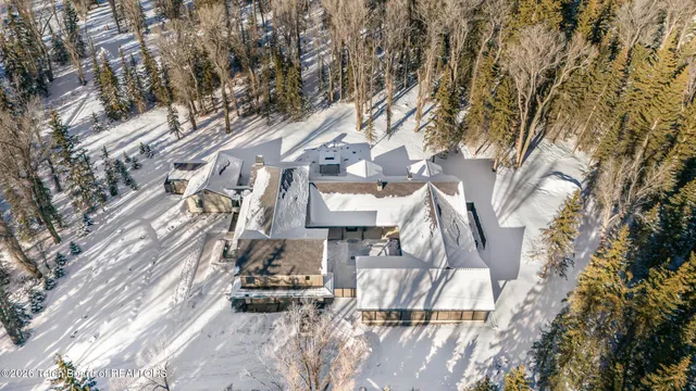 $24,500,000 | 8910 Porter Loop Road, Jackson, WY 83001