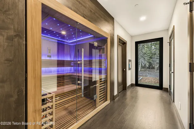 $24,500,000 | 8910 Porter Loop Road, Jackson, WY 83001