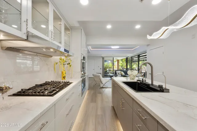 $10,000 | 7161 East Rancho Vista Drive, Unit 3002, Scottsdale, AZ 85251