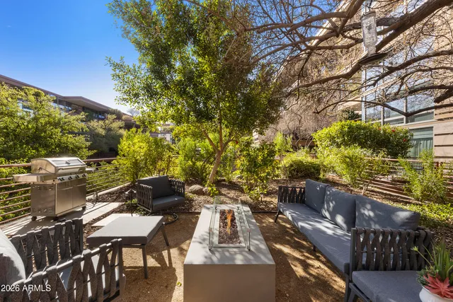 $10,000 | 7161 East Rancho Vista Drive, Unit 3002, Scottsdale, AZ 85251