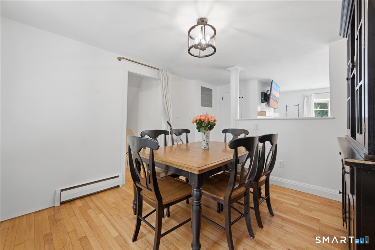 61 Hilltop Road Groton, CT 06355 - Photo 10 of 40
