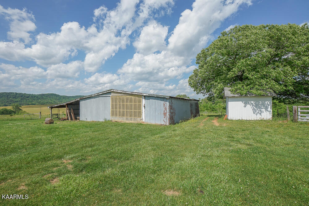 301 Alfred McCammon Road Maryville, TN 37804 - Photo 11 of 57 DSC09858