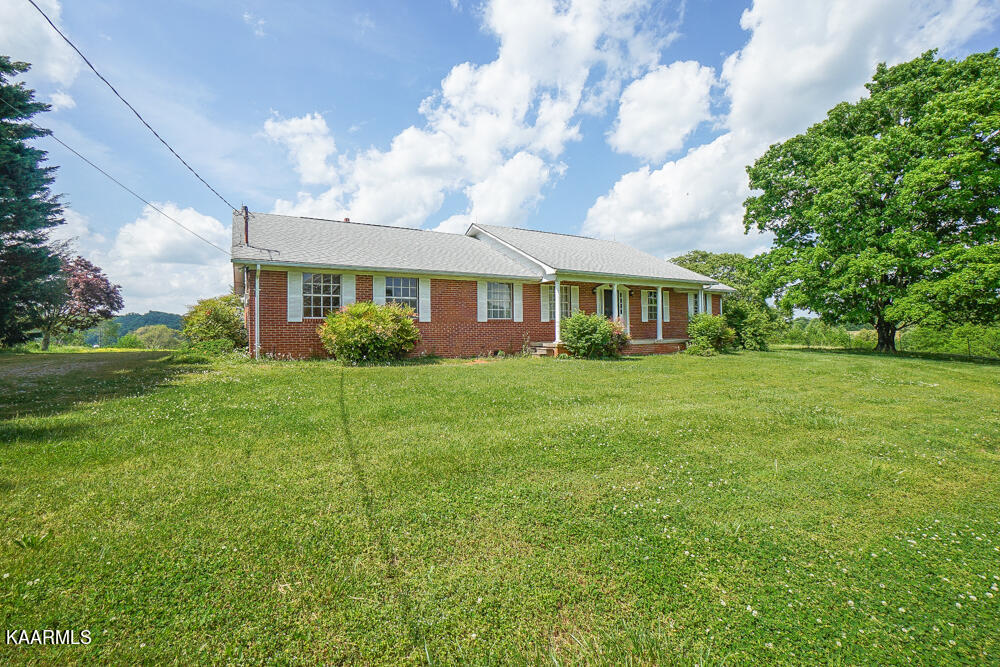 301 Alfred McCammon Road Maryville, TN 37804 - Photo 8 of 57 DSC09853