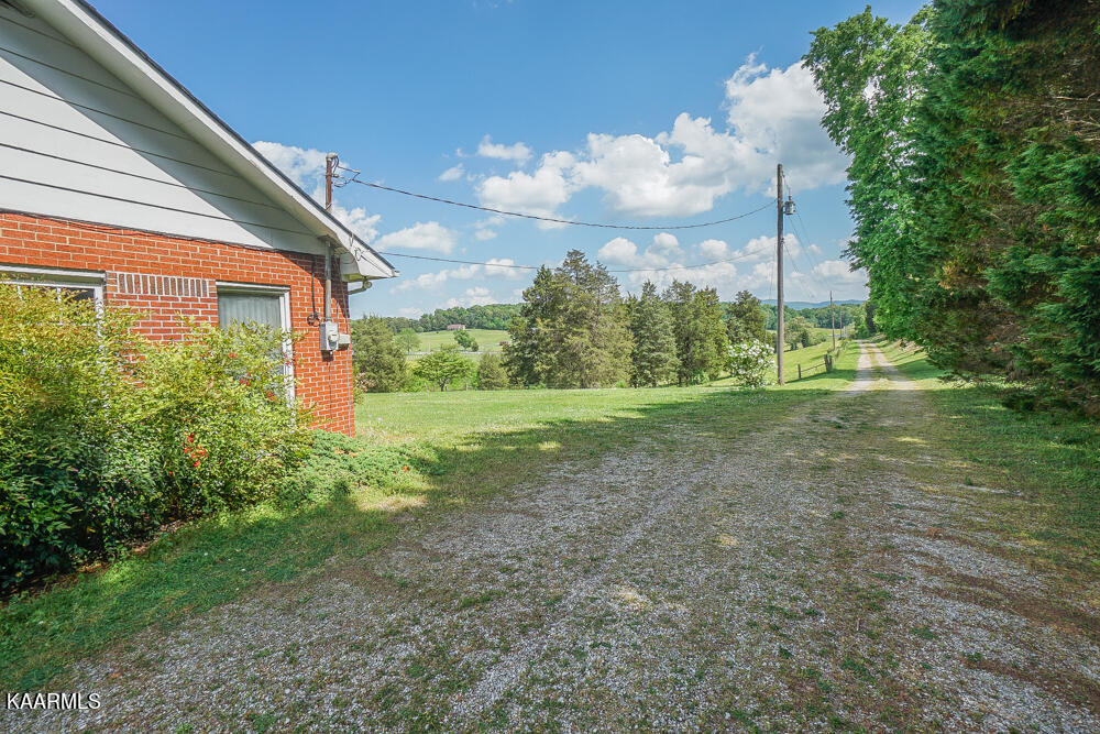 301 Alfred McCammon Road Maryville, TN 37804 - Photo 10 of 57 DSC09852