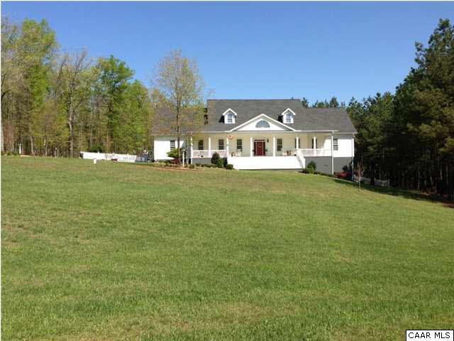 2653 Haden Martin Road Palmyra, VA 22963 - Photo 3 of 19 Gallery Image 3
