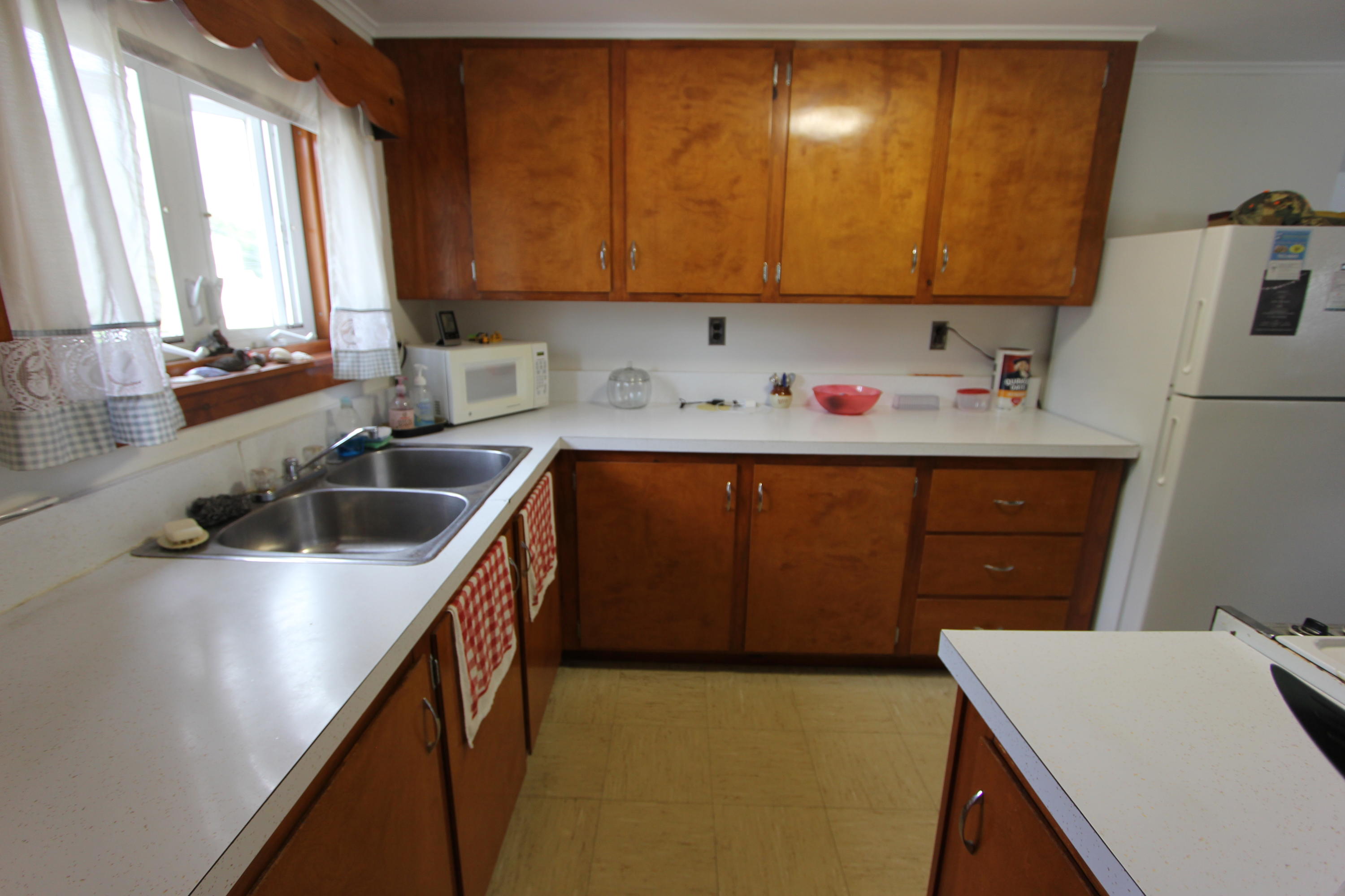 4 Ridgewood Avenue Lewiston, ME 04240 - Photo 29 of 40 IMG_4937