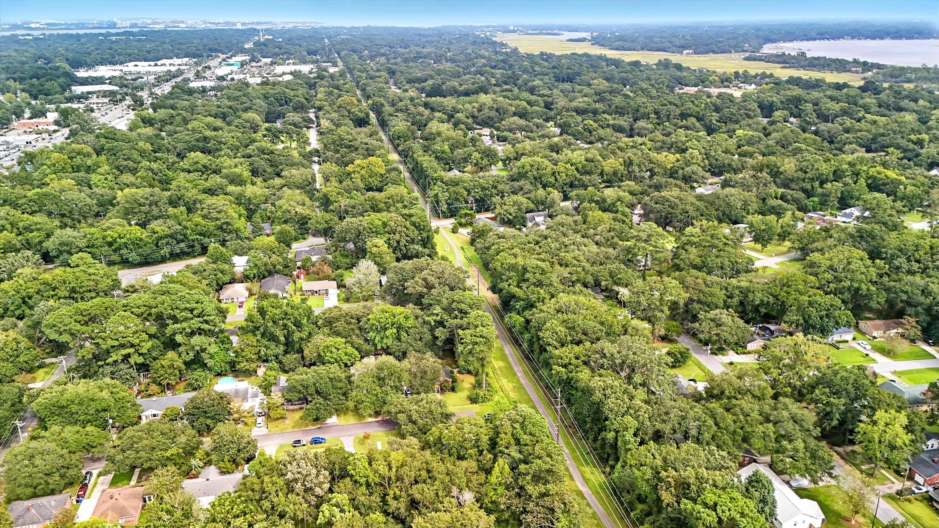 503 Risher Street Charleston, SC 29407 - Photo 25 of 26 31-031_DJI_20250820160325_0017_D
