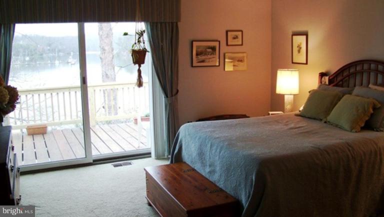 2213 Garrity Road St. Leonard, MD 20685 - Photo 22 of 26 Owner's bedroom with a View