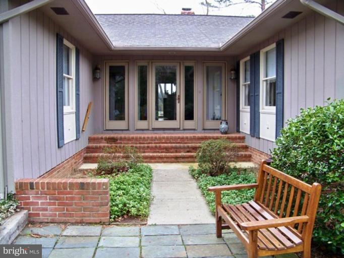 2213 Garrity Road St. Leonard, MD 20685 - Photo 4 of 26 Entry area
