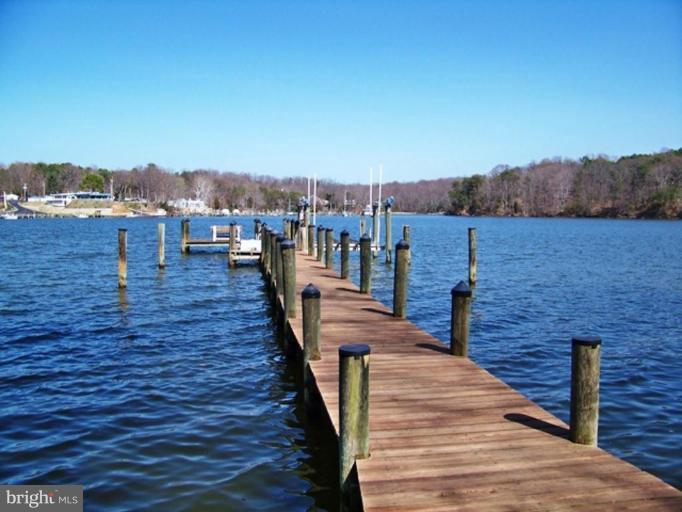 2213 Garrity Road St. Leonard, MD 20685 - Photo 9 of 26 The pier