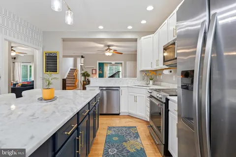 $620,000 | 711 Mimosa Cove Road, Deale, MD 20751