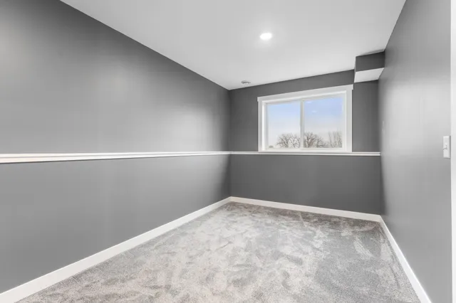 $540,000 | 963 Golfview Avenue, Zumbrota, MN 55992