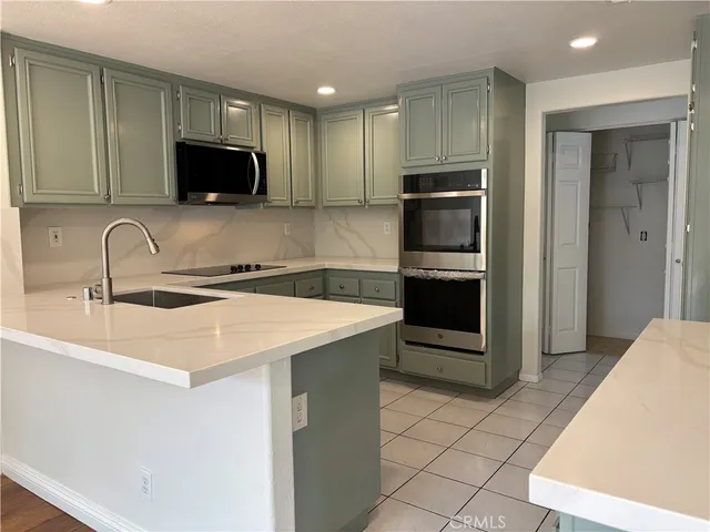 $4,490 | 69 Giotto, Aliso Viejo, CA 92656