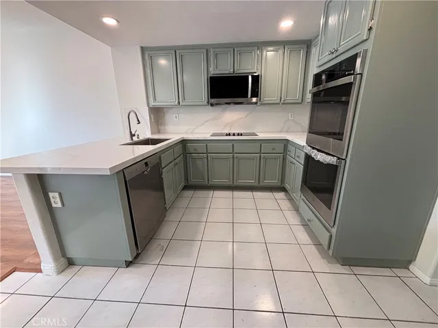 $4,490 | 69 Giotto, Aliso Viejo, CA 92656