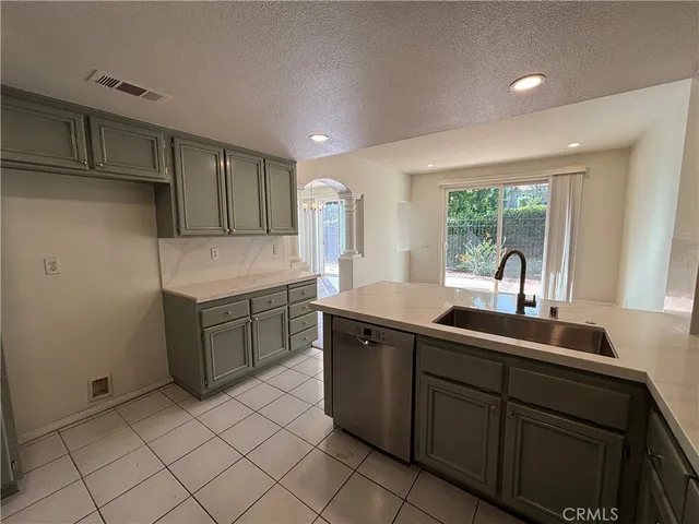 $4,490 | 69 Giotto, Aliso Viejo, CA 92656