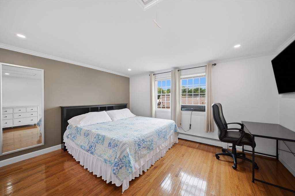 104 Roper Street, Unit B Lowell, MA 01852 - Photo 20 of 42 Gallery Image 20