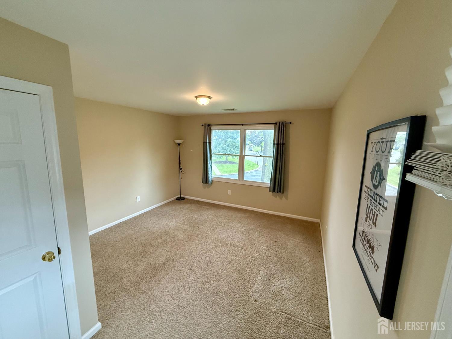 60 Morgan Drive Edison, NJ 08817 - Photo 28 of 39