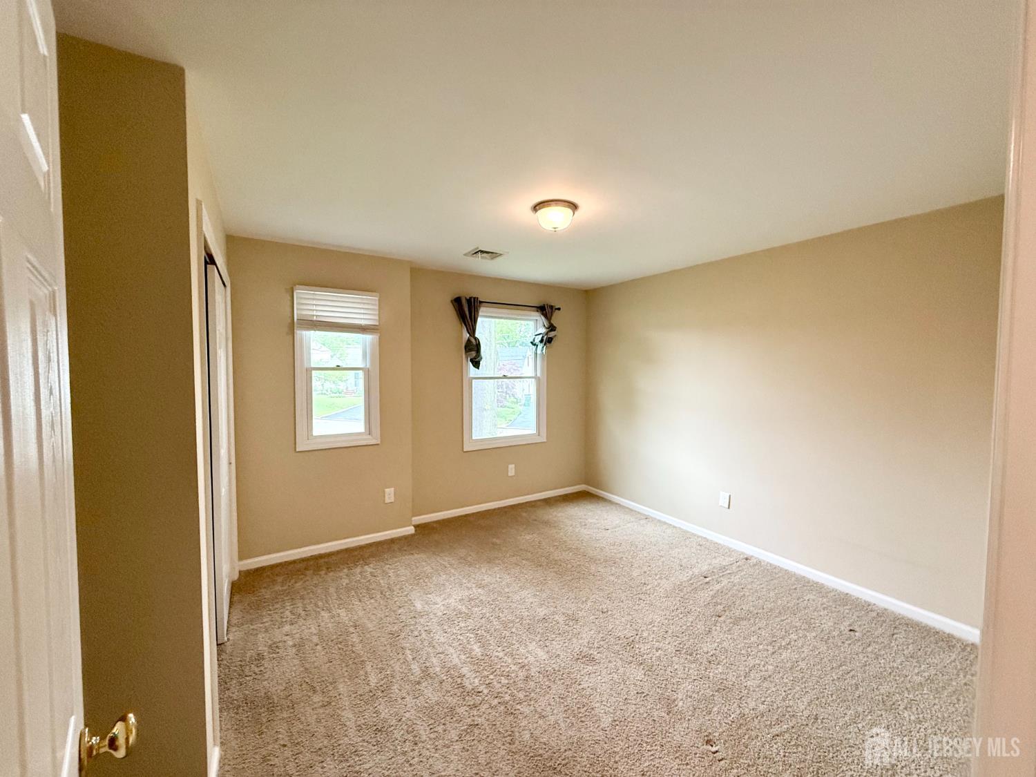 60 Morgan Drive Edison, NJ 08817 - Photo 30 of 39