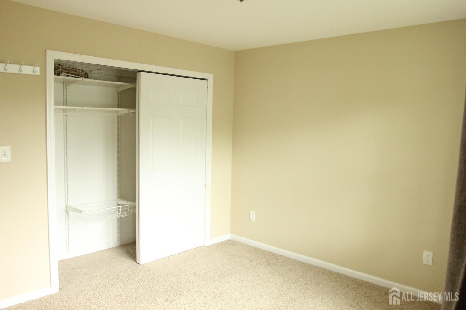 60 Morgan Drive Edison, NJ 08817 - Photo 35 of 39