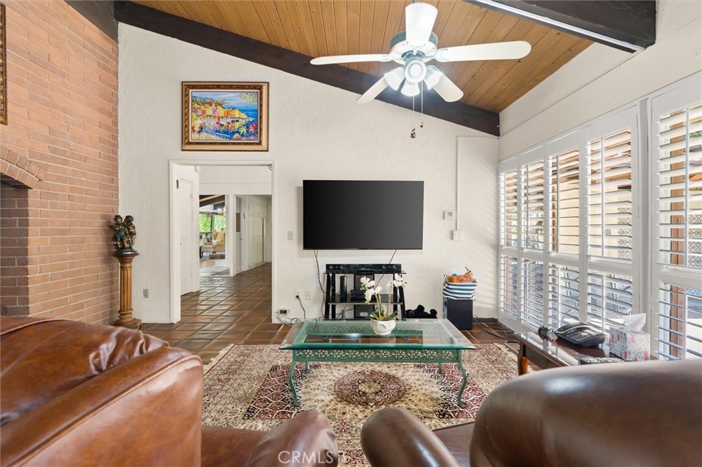 26 North Coolwater Road Bell Canyon, CA 91307 - Photo 7 of 37