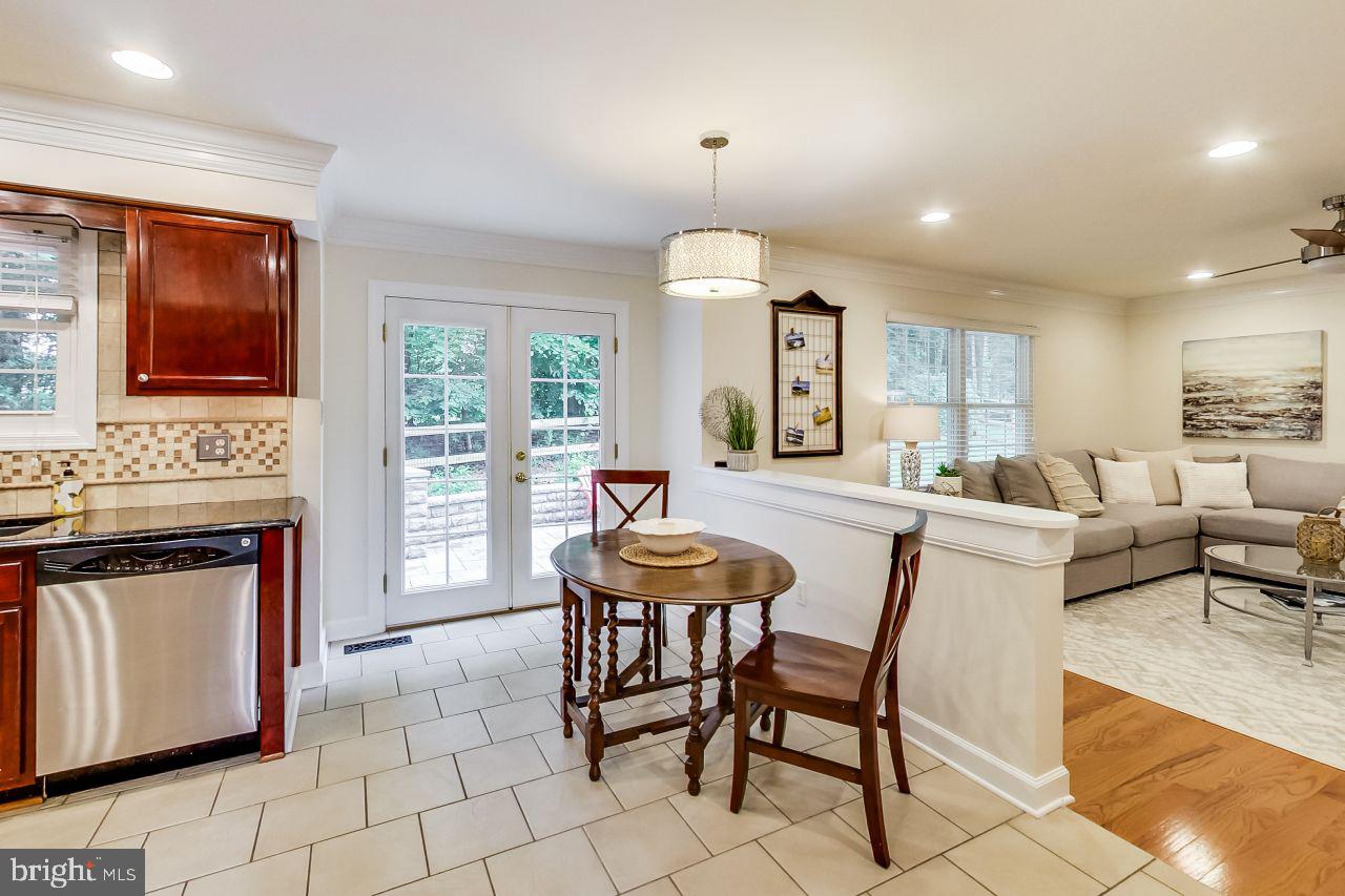 2334 Golden Chapel Road Odenton, MD 21113 - Photo 9 of 52 Breakfast Area