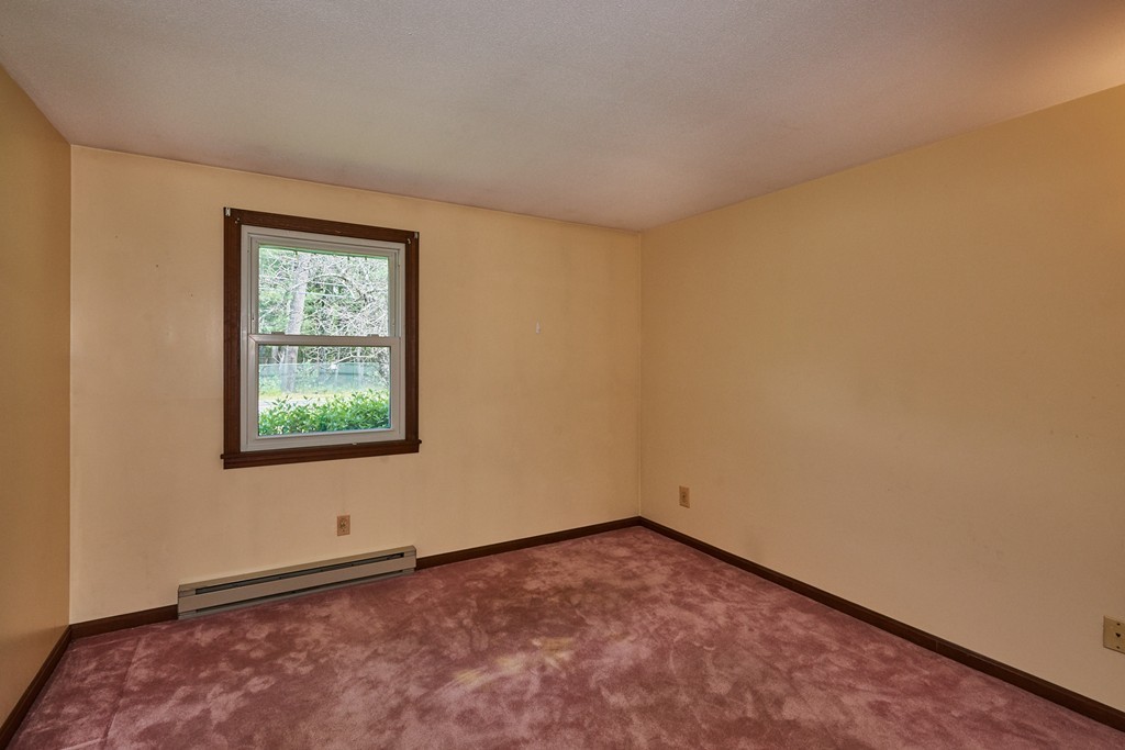 295 Bay Road Belchertown, MA 01007 - Photo 12 of 29 Gallery Image 12