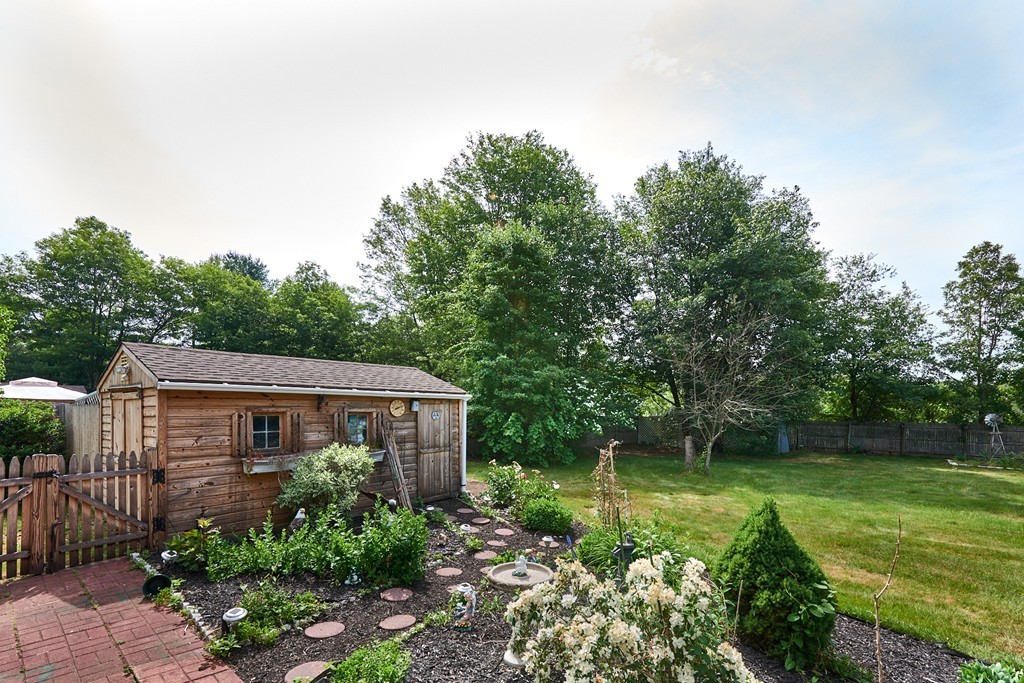 295 Bay Road Belchertown, MA 01007 - Photo 24 of 29 Gallery Image 24