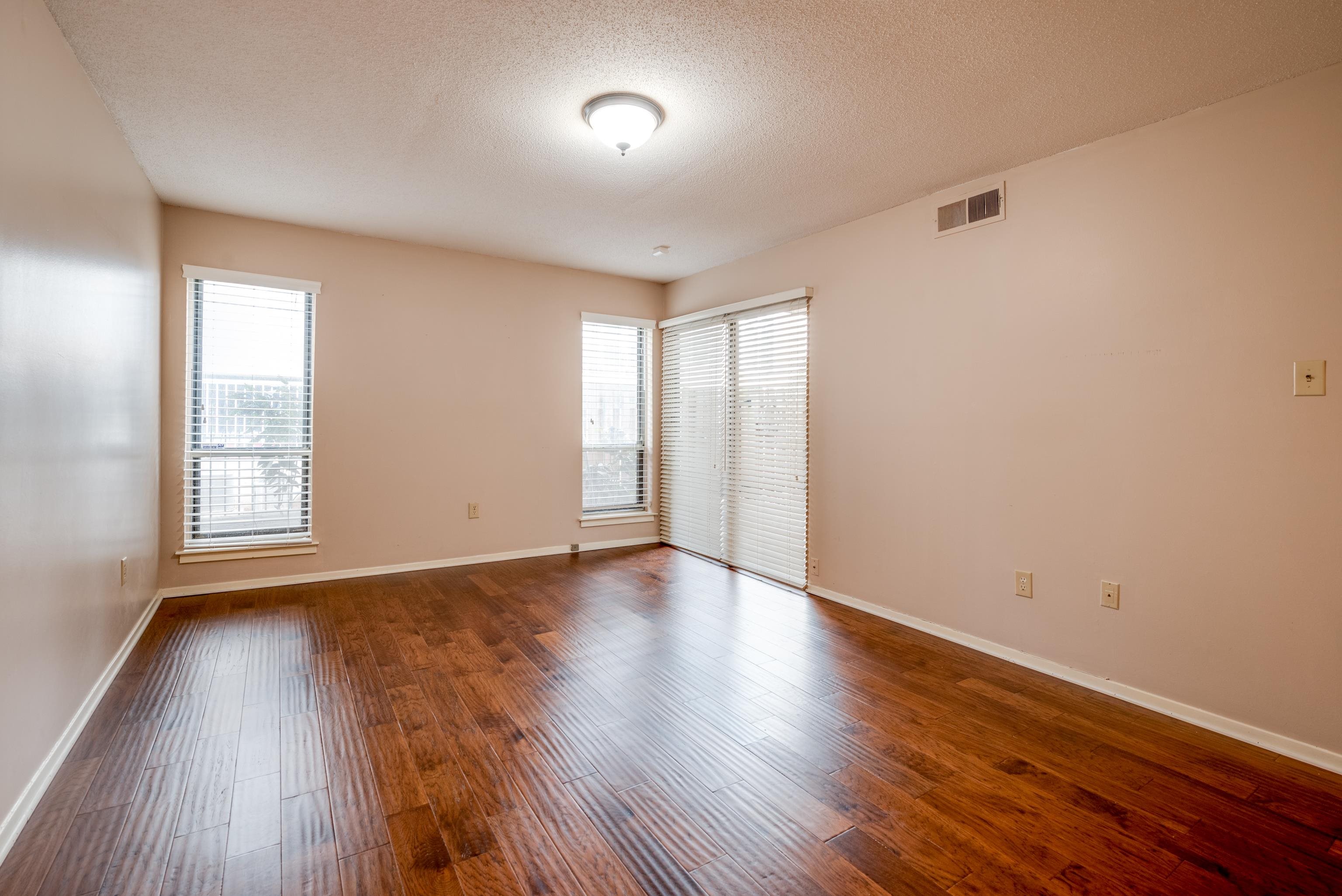 413 South Perkins Road, Unit 1 Memphis, TN 38117 - Photo 19 of 25 Gallery Image 19