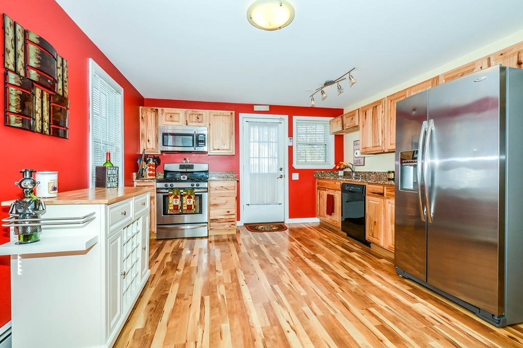 50 Meadowbrook Road Chelmsford, MA 01863 - Photo 6 of 25