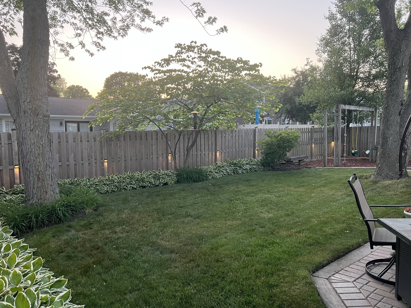 136 Weidner Road Buffalo Grove, IL 60089 - Photo 39 of 41 a view of a backyard with furniture