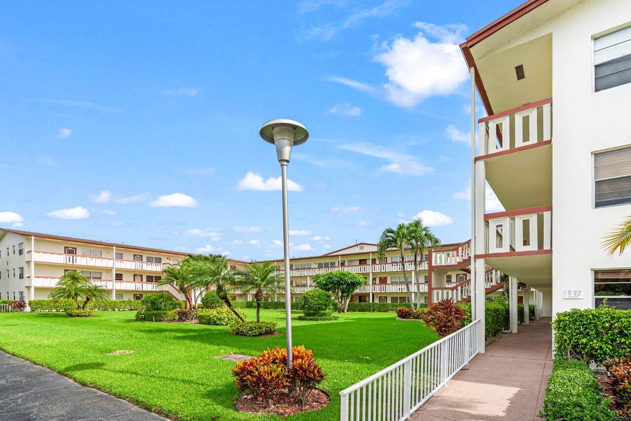 105BrightonC-BocaRaton-FL-33434-SMALL