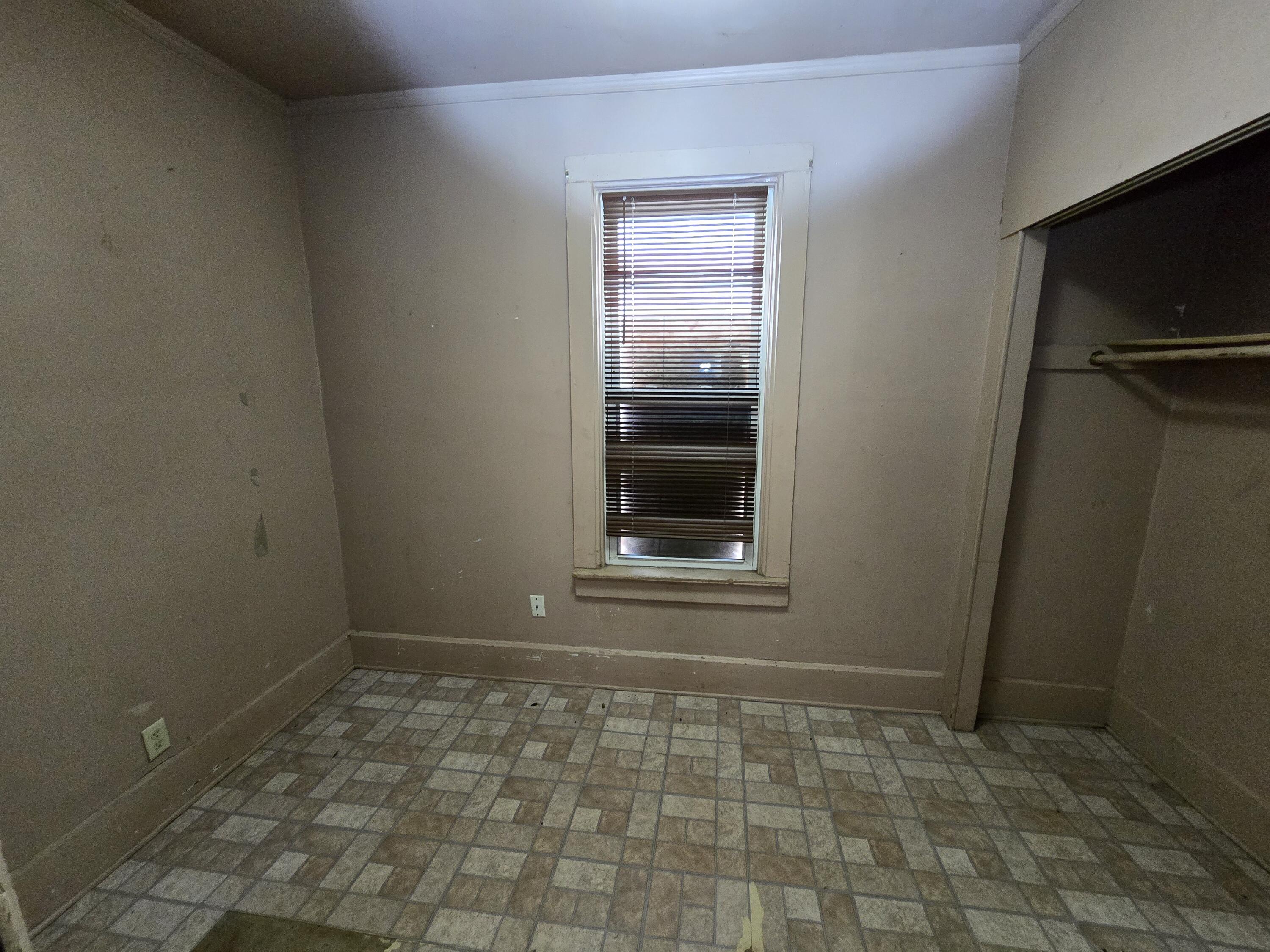 2935 Vel R. Phillips Avenue Milwaukee, WI 53212 - Photo 9 of 17 20260303_134743