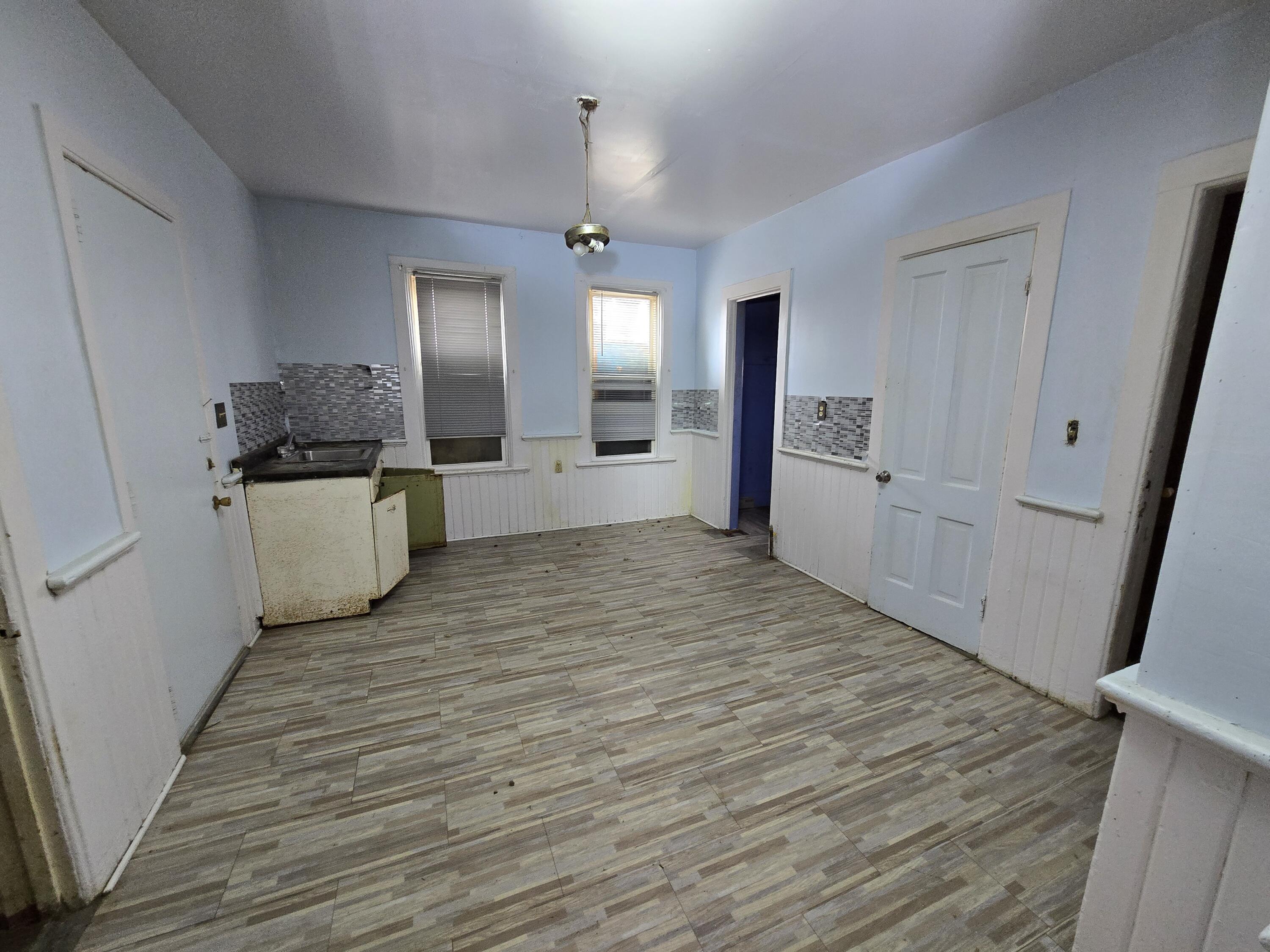 2935 Vel R. Phillips Avenue Milwaukee, WI 53212 - Photo 10 of 17 20260303_134748