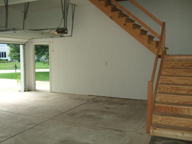 12190 Bridgewater Road Indianapolis, IN 46256 - Photo 11 of 12 Gallery Image 11