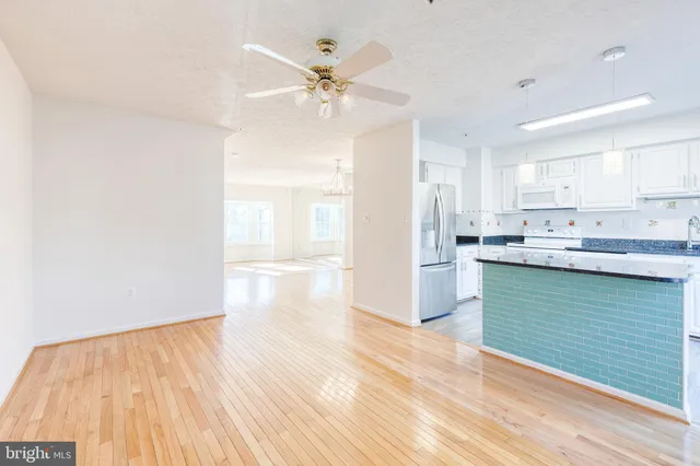 $2,800 | 7261 South Ora Court, Greenbelt, MD 20770