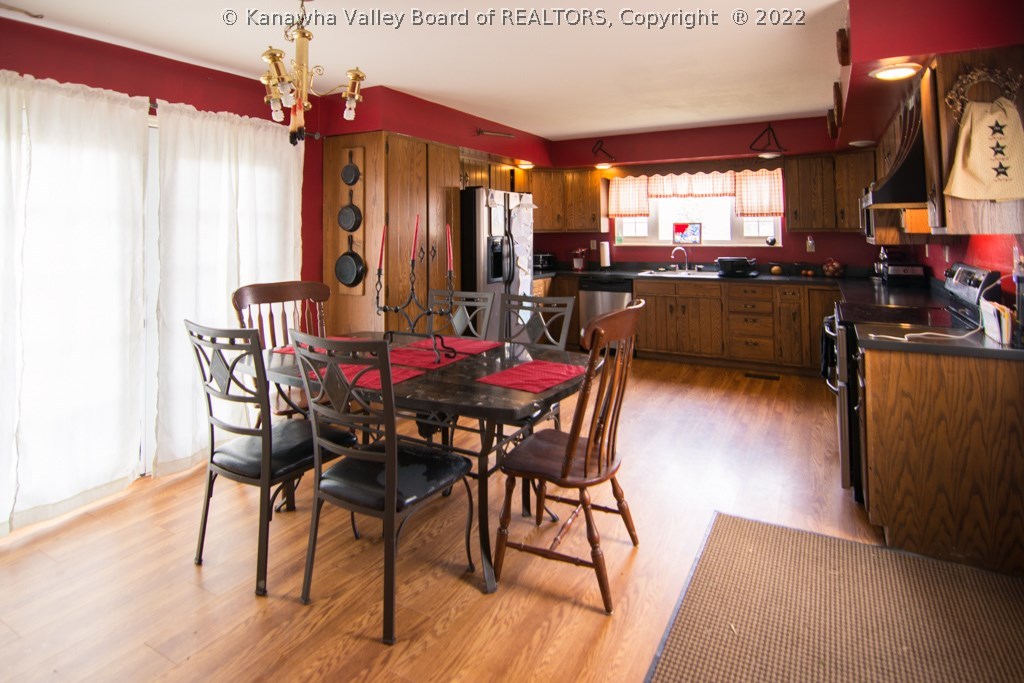 682 Price Ridge Road Ripley, WV 25271 - Photo 7 of 17 Gallery Image 7