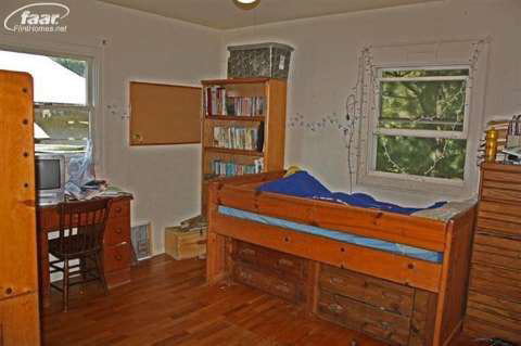 5363 Johnson Road Flushing, MI 48433 - Photo 9 of 23 20394560-8.JPG