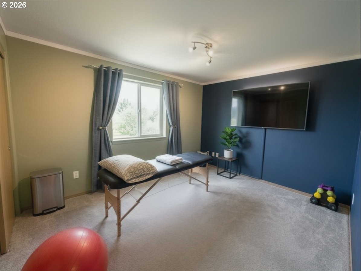 5115 Southeast 140th Place Portland, OR 97236 - Photo 15 of 23