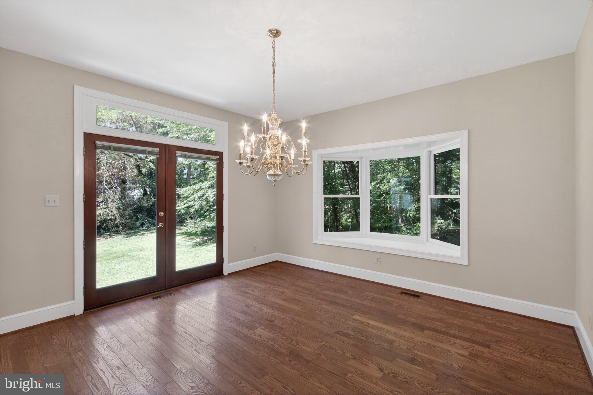 8130 Viola Street Springfield, VA 22152 - Photo 14 of 55 Gallery Image 14