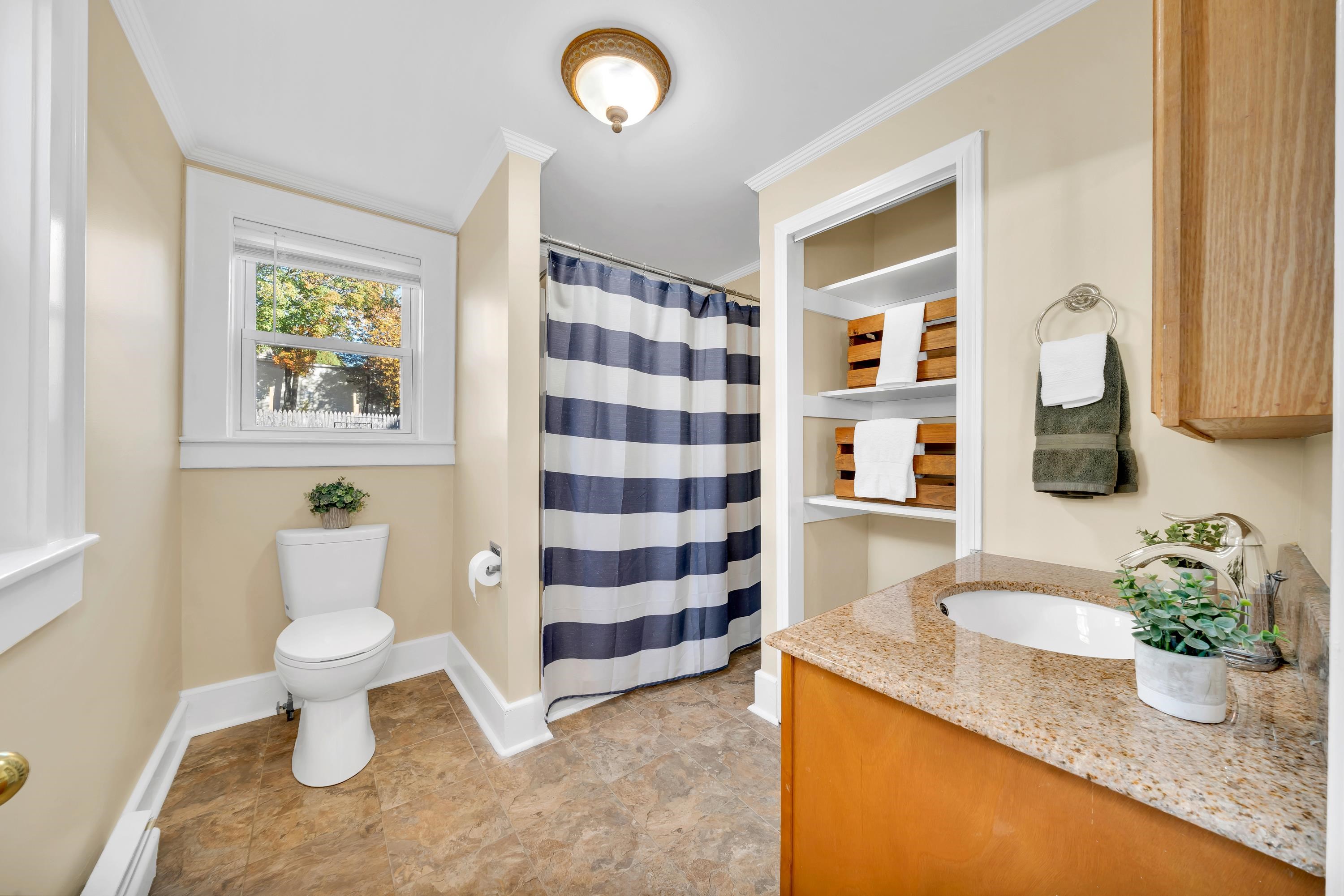 601 Hall Street Manchester, NH 03104 - Photo 30 of 60